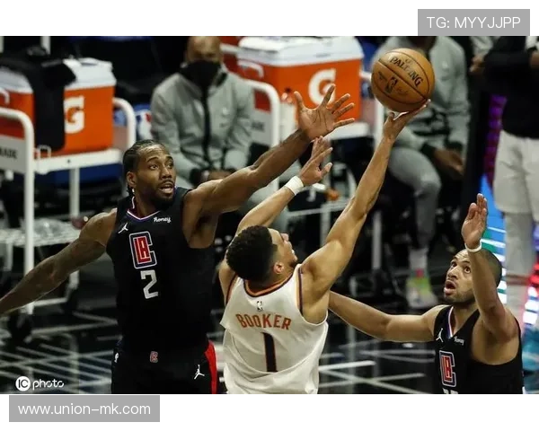 恩里克联赛战术革新引领球队崛起，打造全新攻防体系