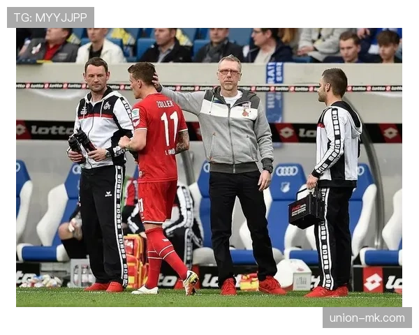 沃尔夫斯堡本赛季防守反击战术成效显著,攻防转换效率持续提升 沃尔夫斯堡本赛季防守反击战术成效显著,攻防转换效率持续提升